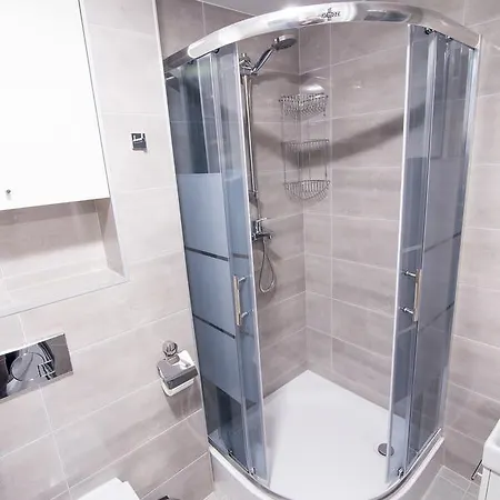 Centrum Dla 1-4 Os. *